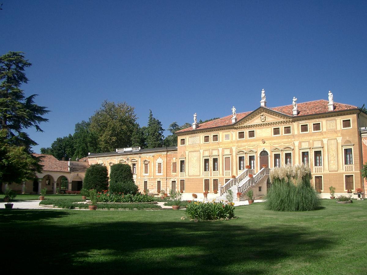 Villa Curti Sovizzo Luaran gambar